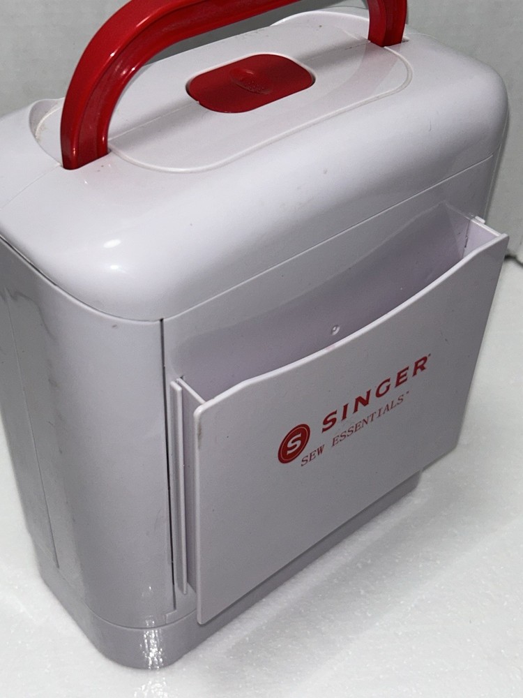 SINGER Sew Essentials Storage Case Portable Sewing Box Spool Organizer