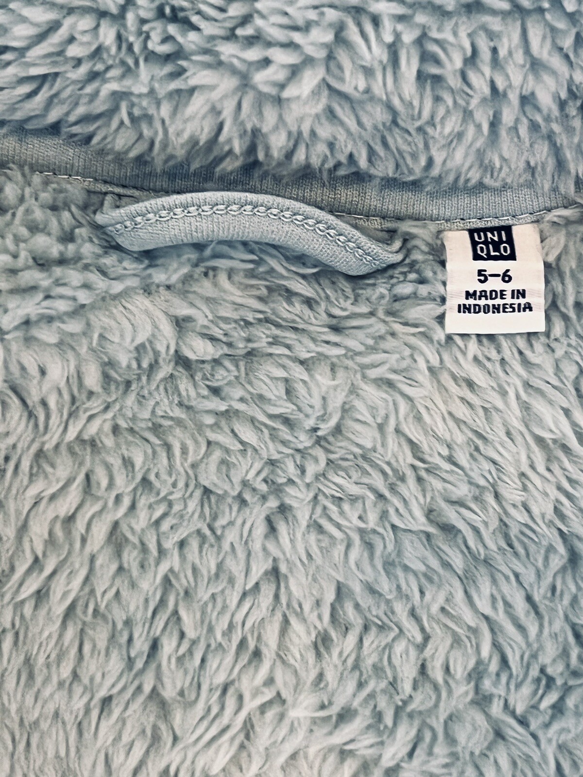 NEW Uniqlo Girls 5-6 Light Blue Fluffy Yarn Original Fleece Full Zip Jacket NWT