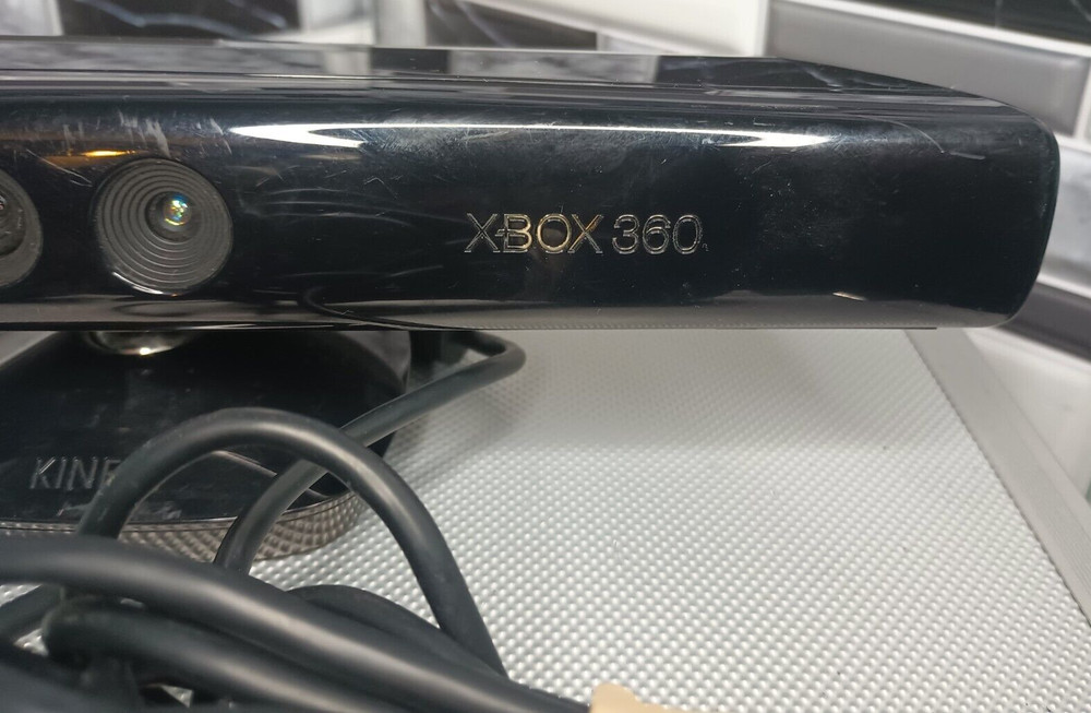 Xbox 360 Kinect Sensor Model 1414 Camera Great Condition Tested & Working