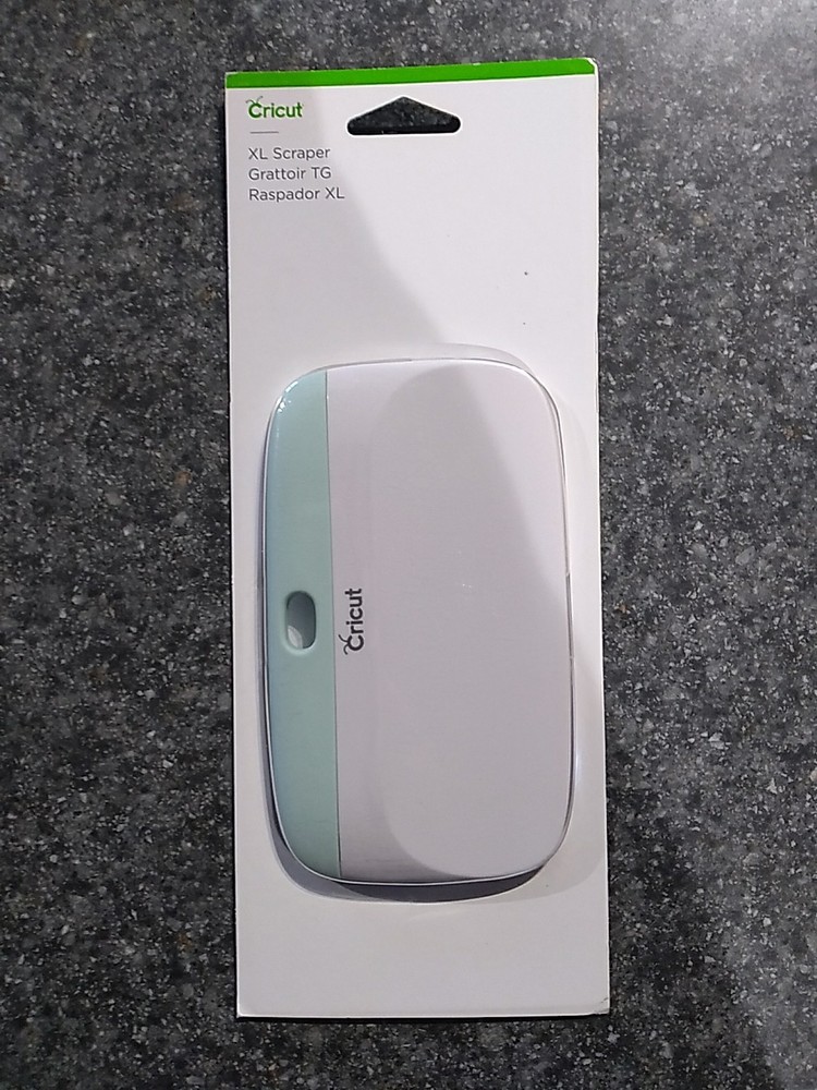 CRICUT  XL SCRAPER