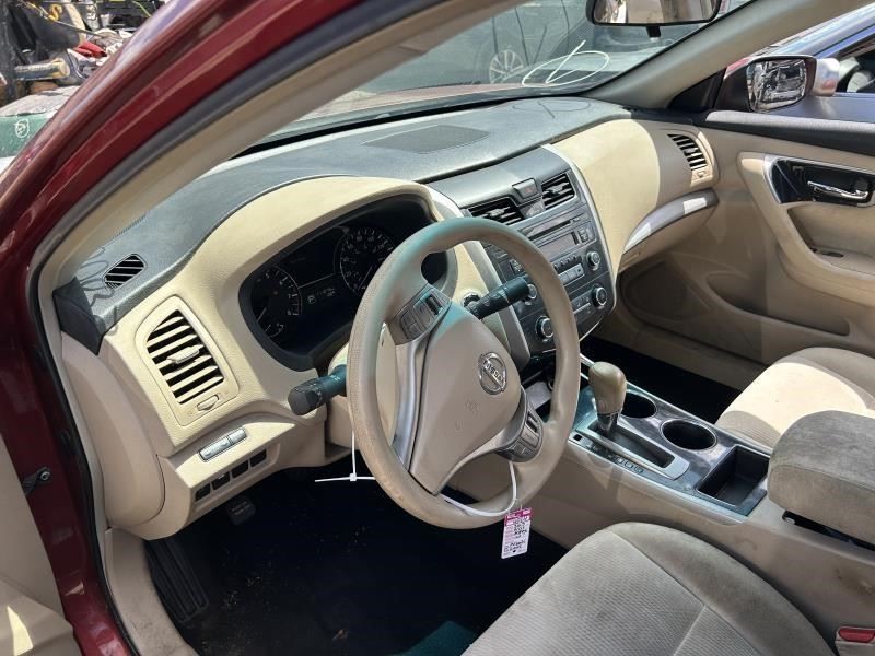 ALTIMA 2013 High Mounted Stop Light 104579924