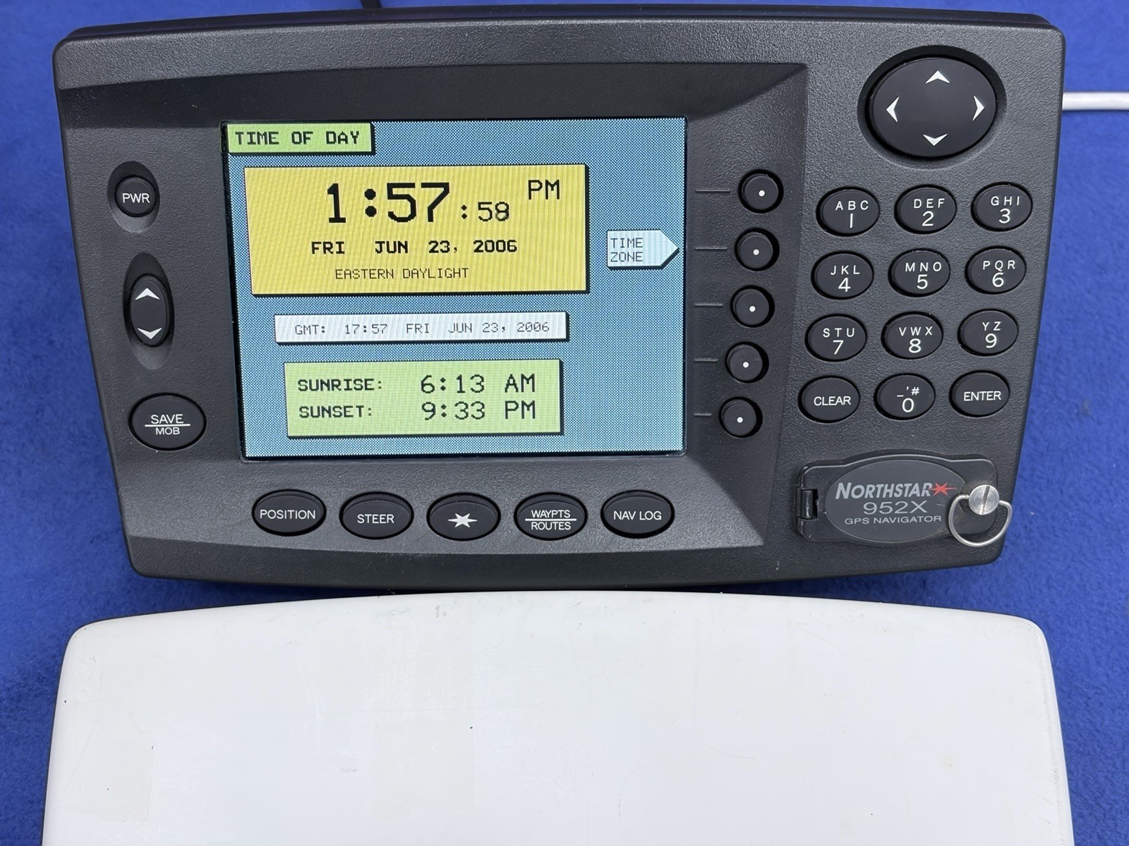 Northstar 952x GPS WAAS Chartplotter Display W/ Cover - Fully Tested & Working