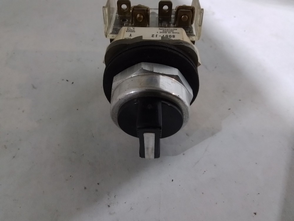 Allen Bradley 800T-J2 Ser T Selector Switch (SP363)