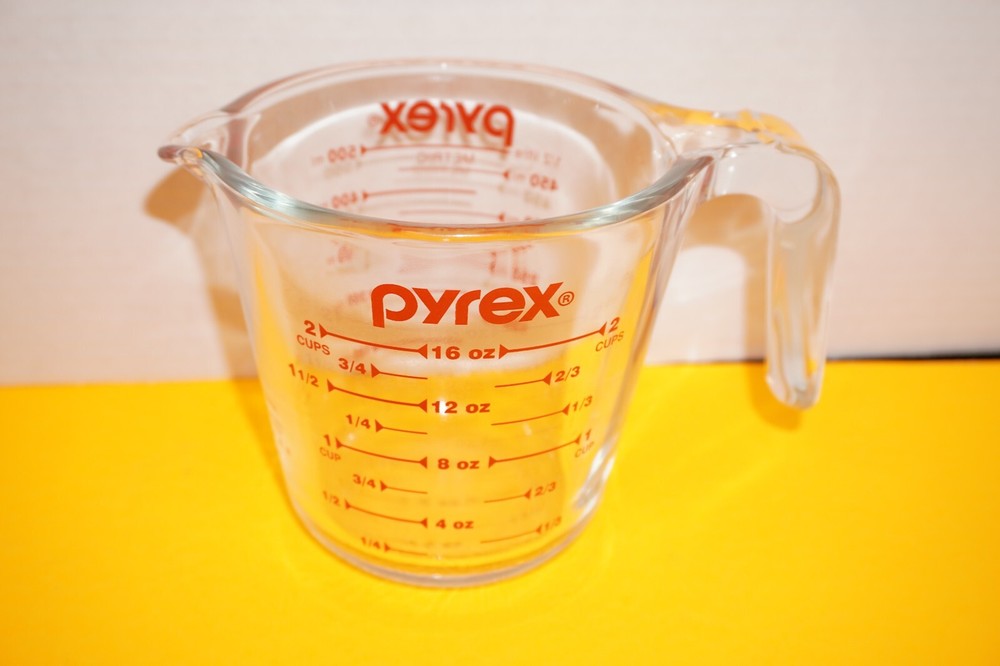 Pyrex Prepware 2-Cup Glass Measuring Cup