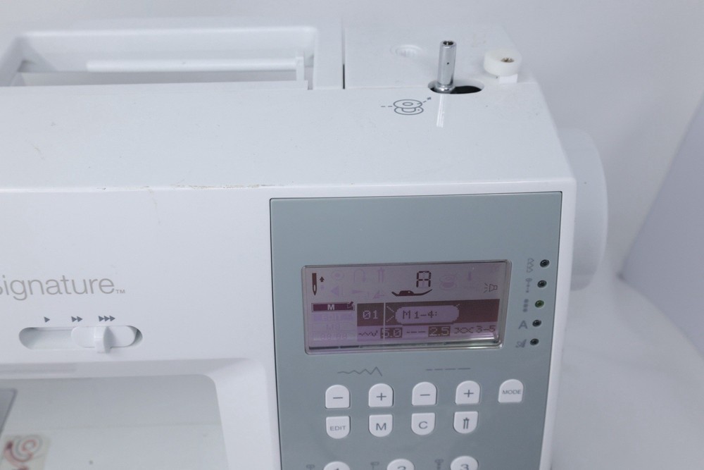 Singer 9340 Computerized Sewing Machine *TESTED/WORKING* (NO FOOT PEDAL/CABLES)