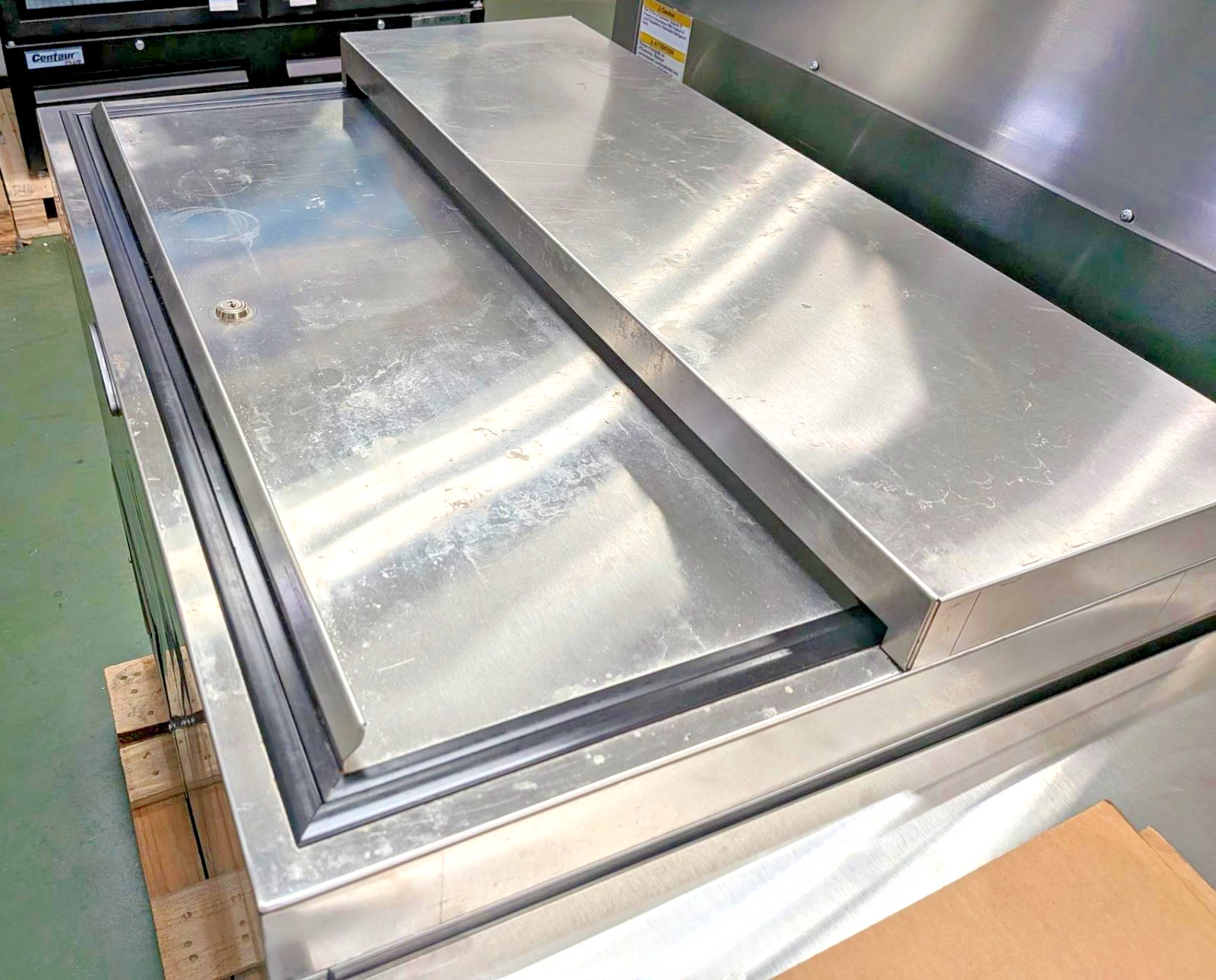 Krowne BC36-SS Bottle Cooler, Flat Top, 36 in. W x 24 in. D, Used