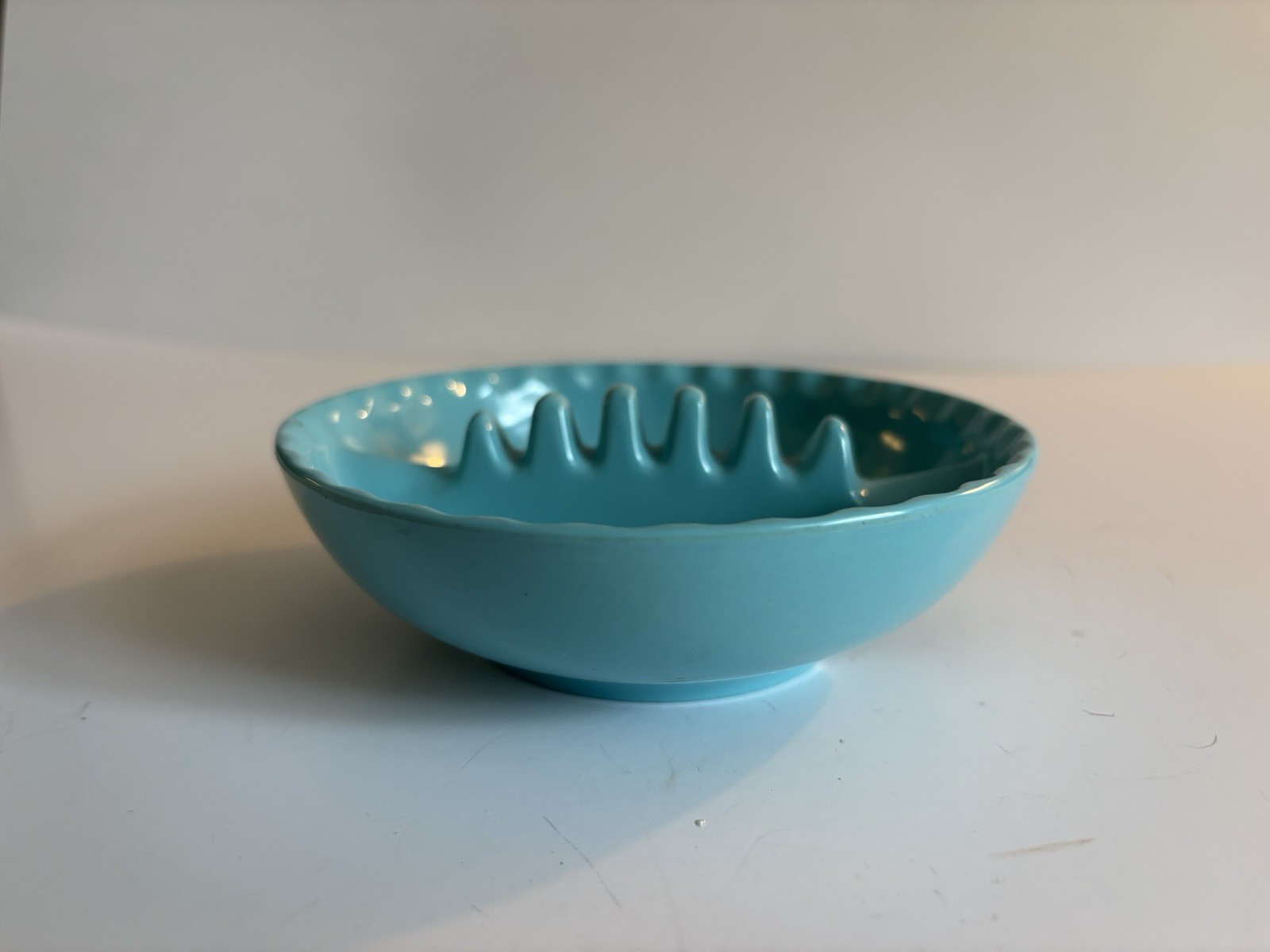 Vintage ANHOLT Ashtray Pale Blue Turquoise 5” Round Melamine USA Retro