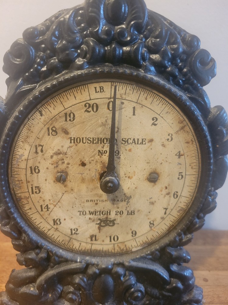 Antique Kitchen Scale No.49