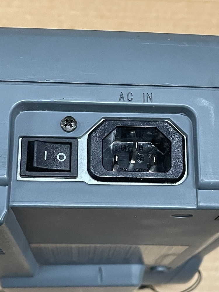 3M MP7650 Projector (Untested) No Cords