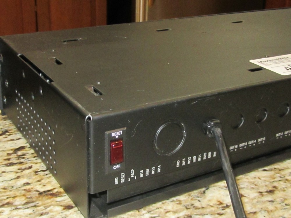 Altronix Maximal3RH Access Power Controller Supply/Charger! MINT & COOL!