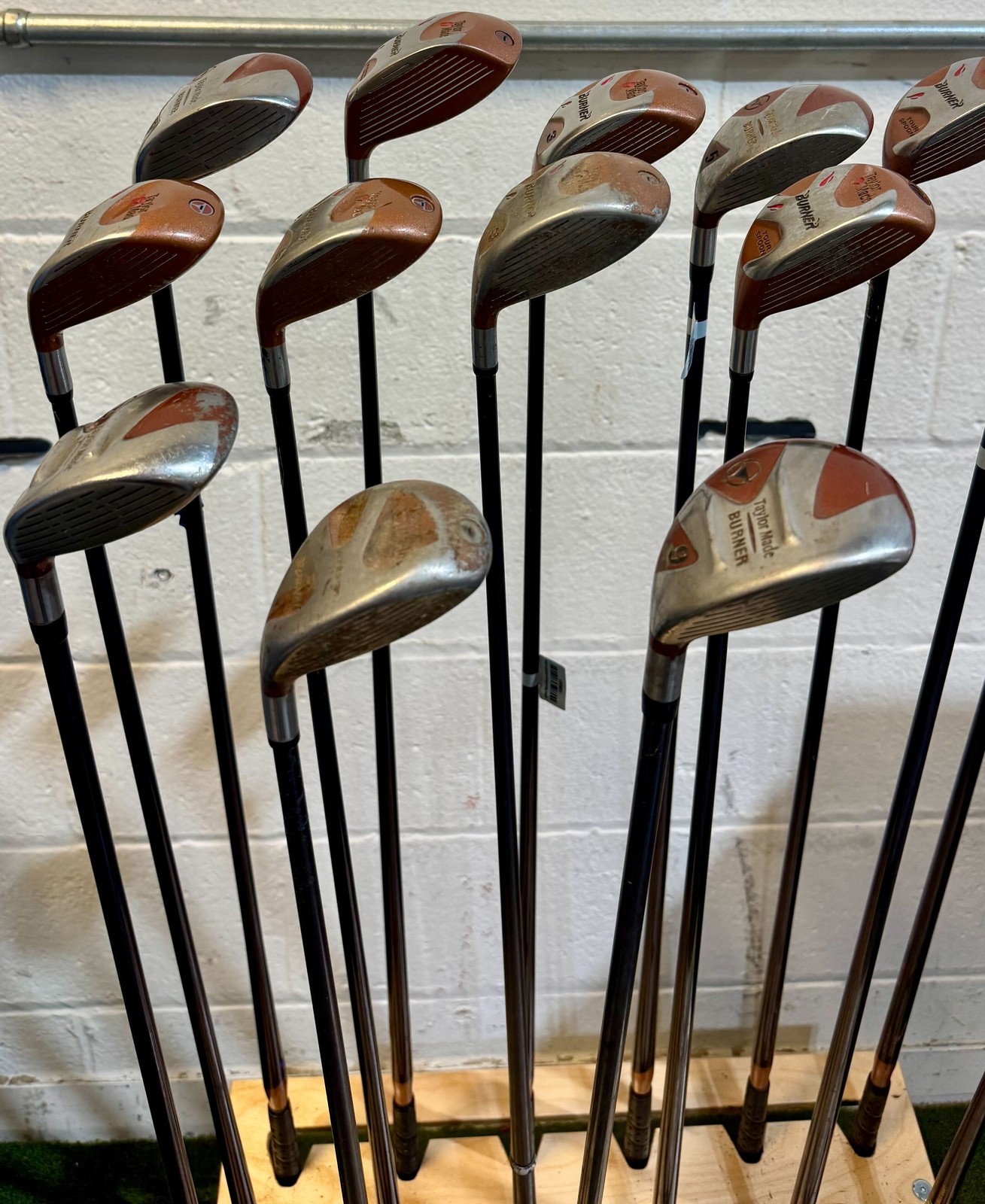 Wholesale Lot of 30 Golf Clubs - TaylorMade Fairway Woods