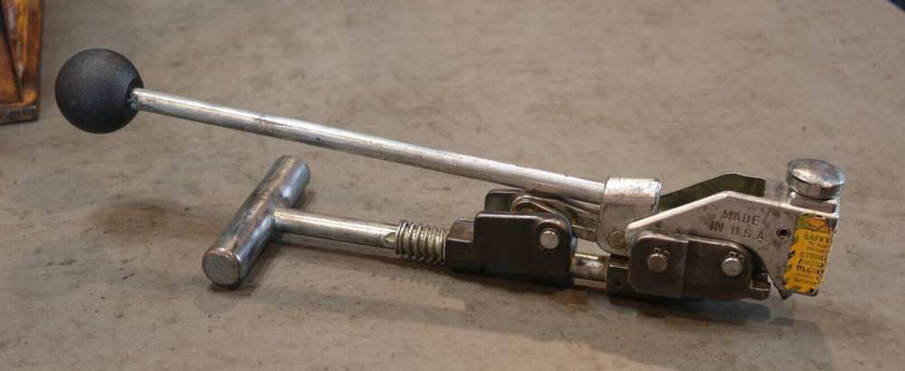 BAND-IT ST2700 CENTER PUNCH TOOL