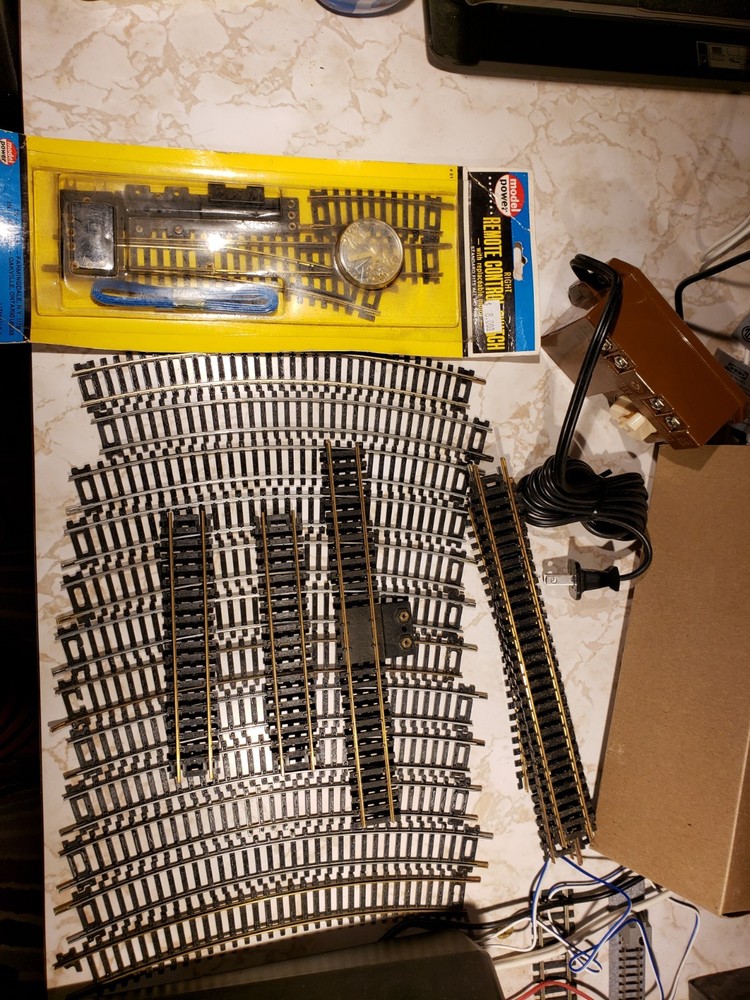 Ho Scale Track Lot 8