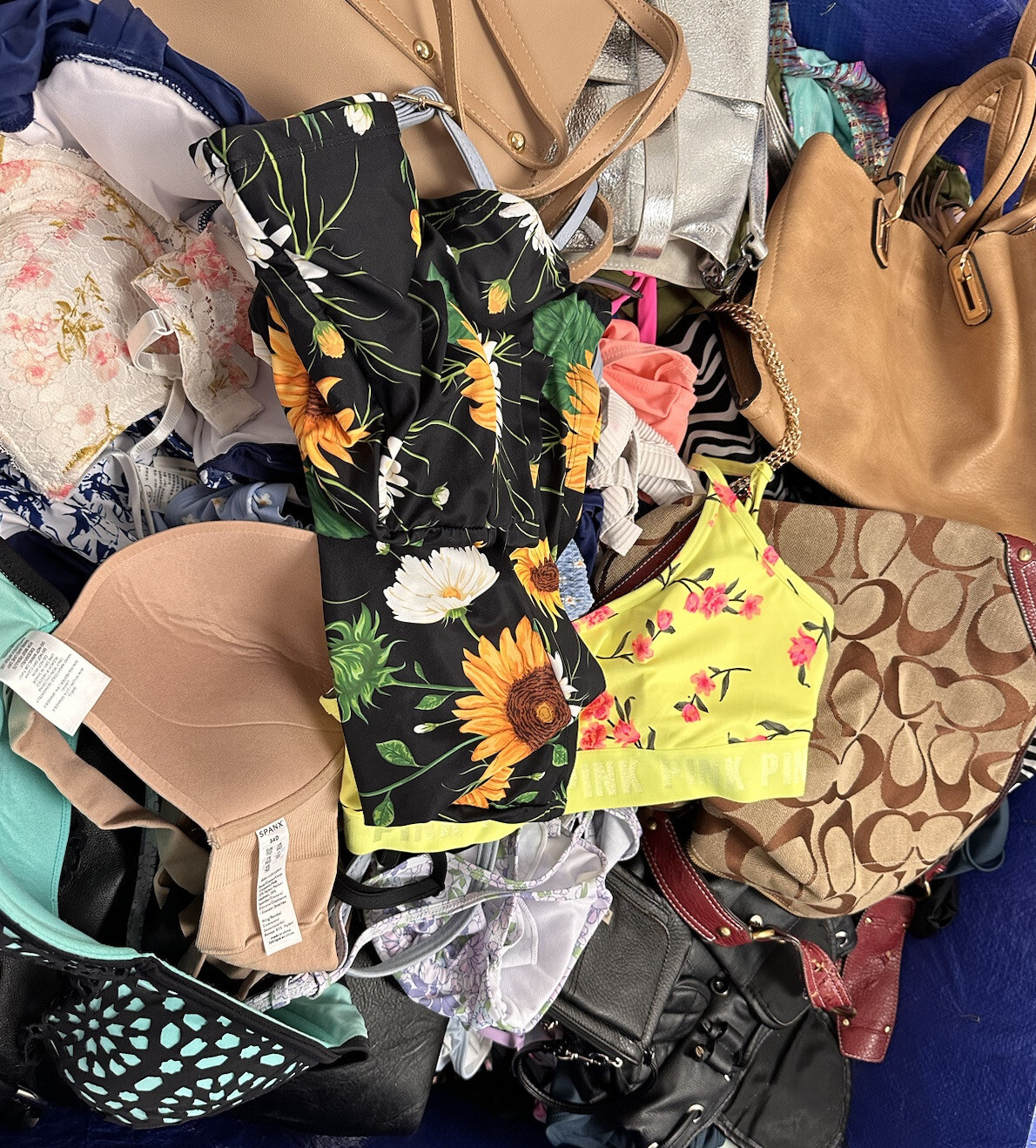 Huge Mixed Lot Brand Name Used Womens Clothes 100 PC Bulk Resale WHOLESALE EUC