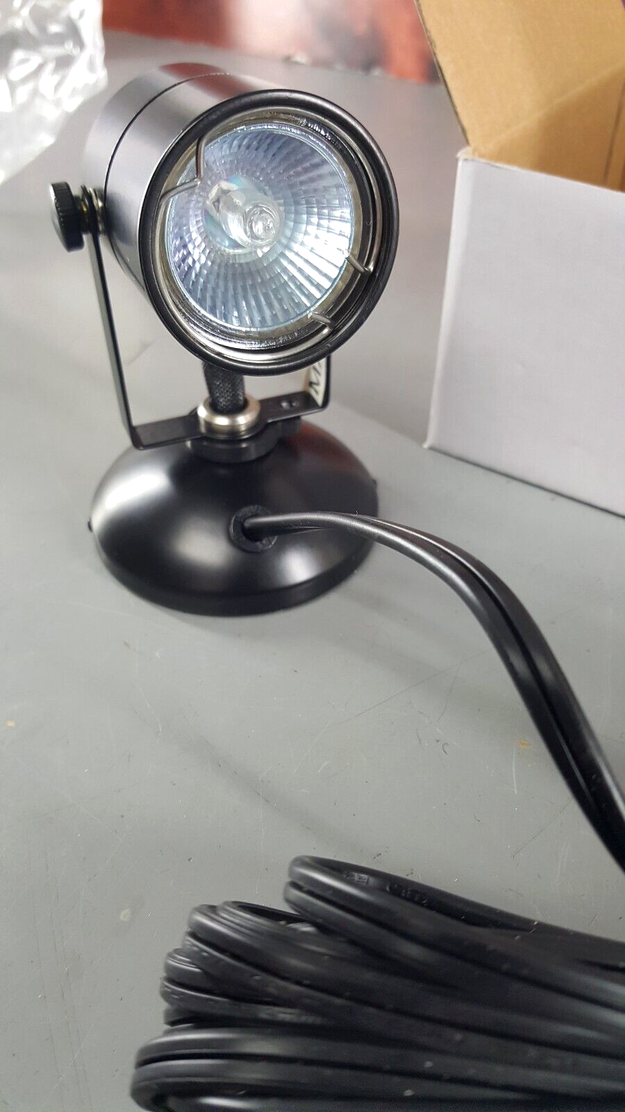 TECH LIGHTING 4" LIL WONDER 700F2 🖼 PORTABLE DISPLAY ART EXHIBIT SPOT LIGHT NEW