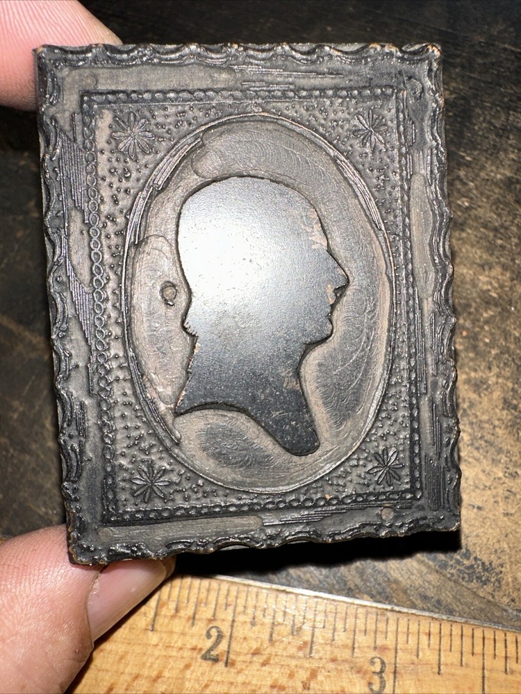 Print Block ( Man’s Side Profile ) Nice Details!!