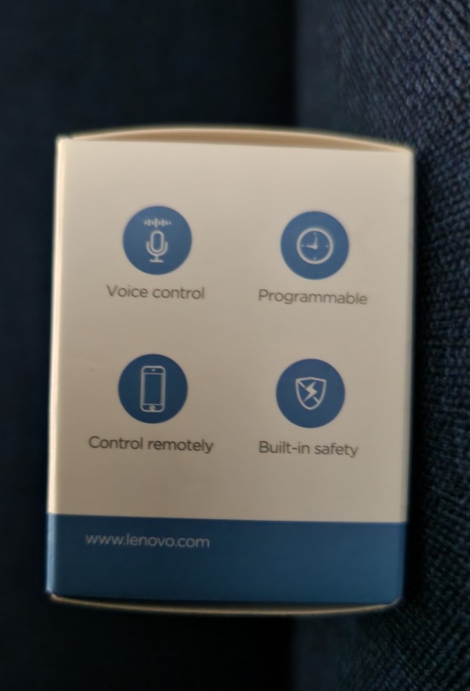 Lenovo smart plug compatible with Alexa and Hey Google
