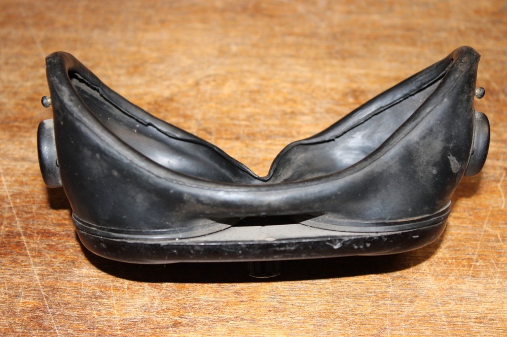 WW II Polaroid American Optical Military Variable Density Goggles