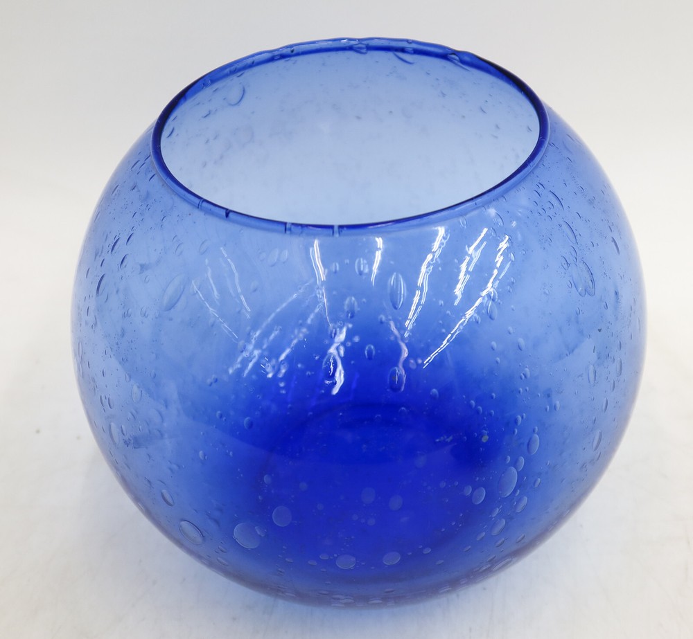 French Blown Controlled Bubble Round Vase 20th Century