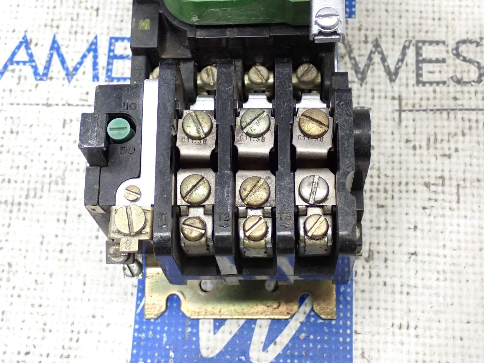 GE CR206C0 Size 1 3 Pole 27 Amp 600 Volt Starter 90/115 Volt Coil - Tested ST448