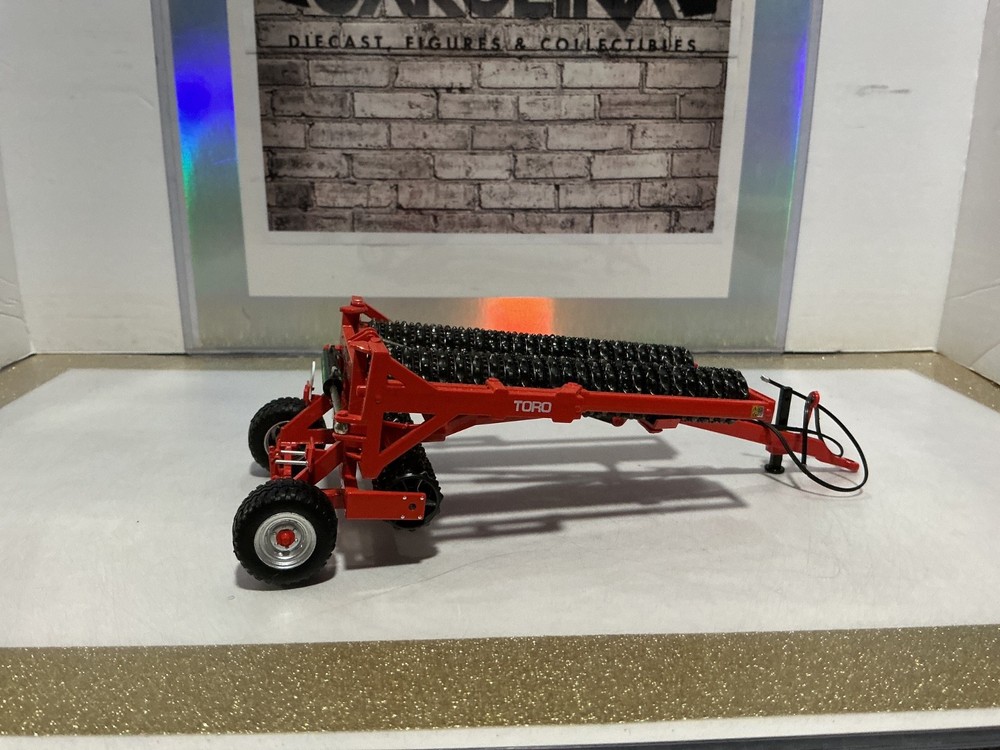 1/32 REPLICAGRI TORO RAZOL REP028