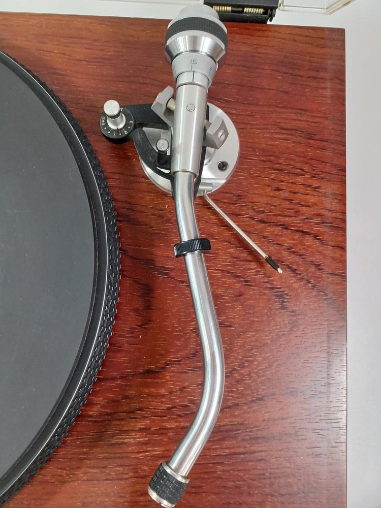 Micro Seiki DD-5 Direct Drive Turntable Record Player Working