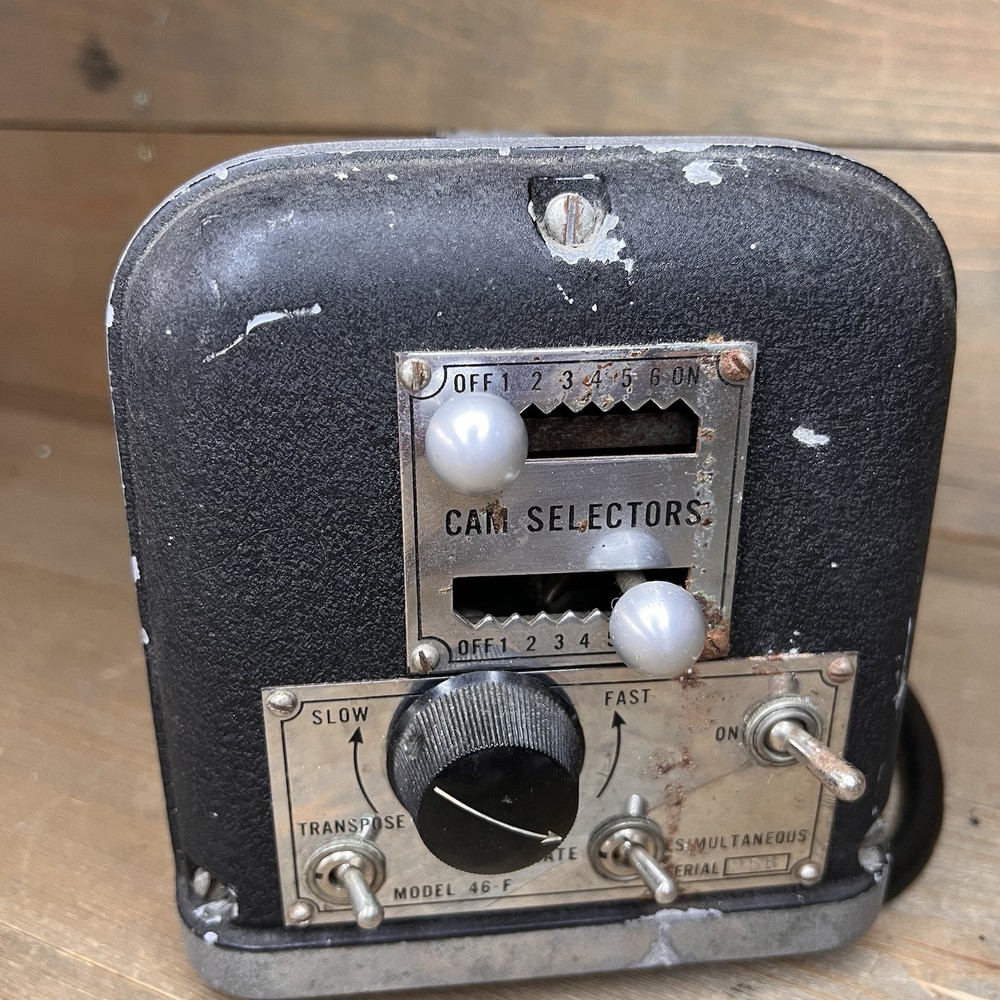 Wottring Tropo-Flash Model 46F Antique Optometry Testing Instrument Vision