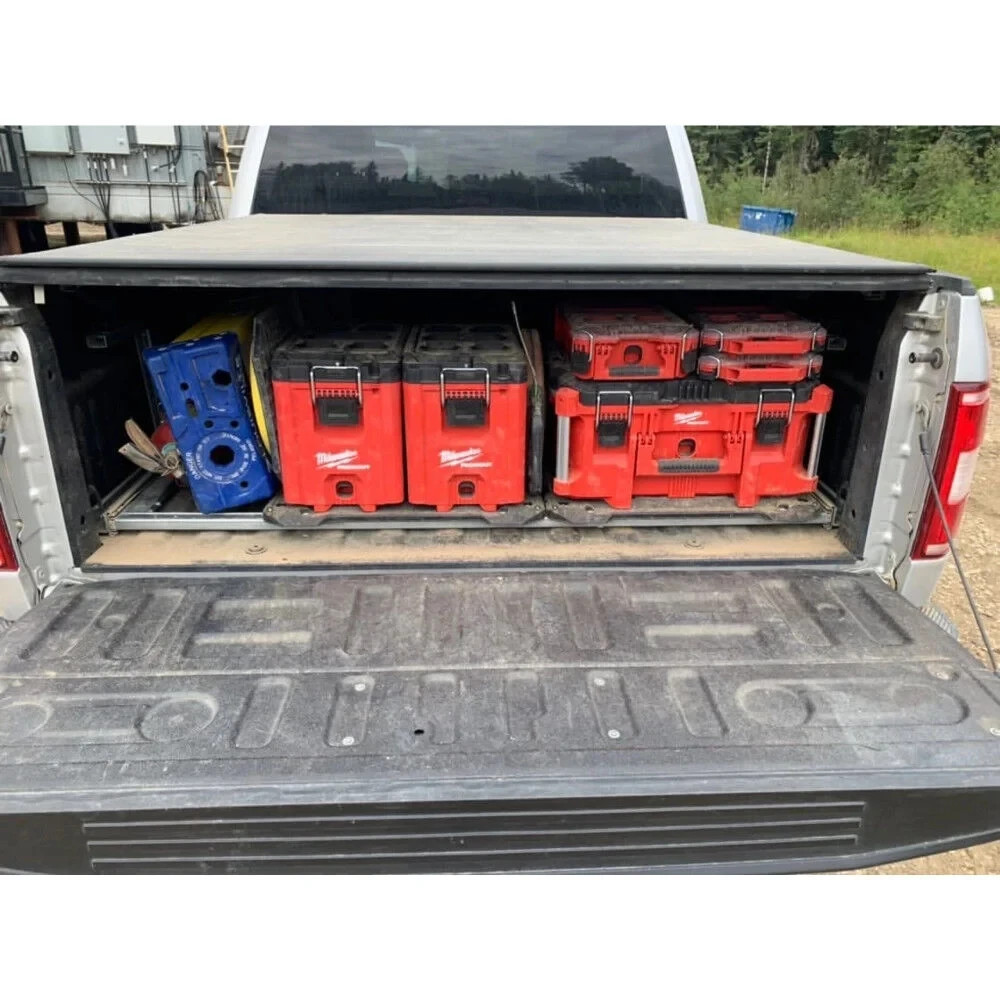 Milwaukee PACKOUT Compact Tool Box