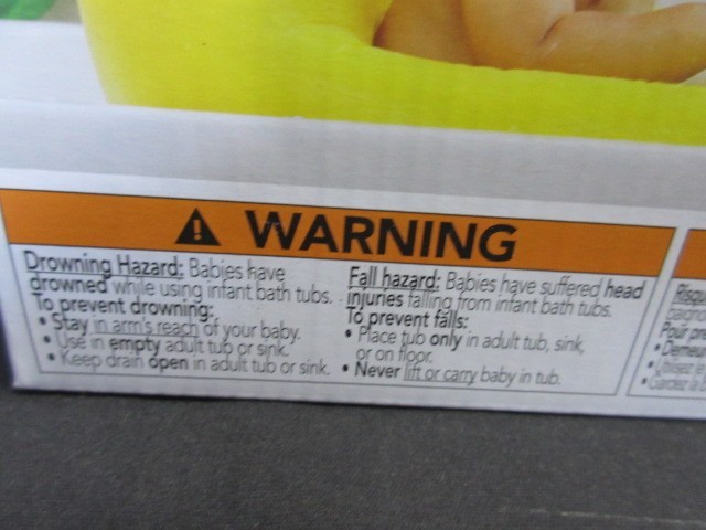 Munchkin White Hot Inflatable Duck Tub, 6-24 Month, Mint In Unopend Box!