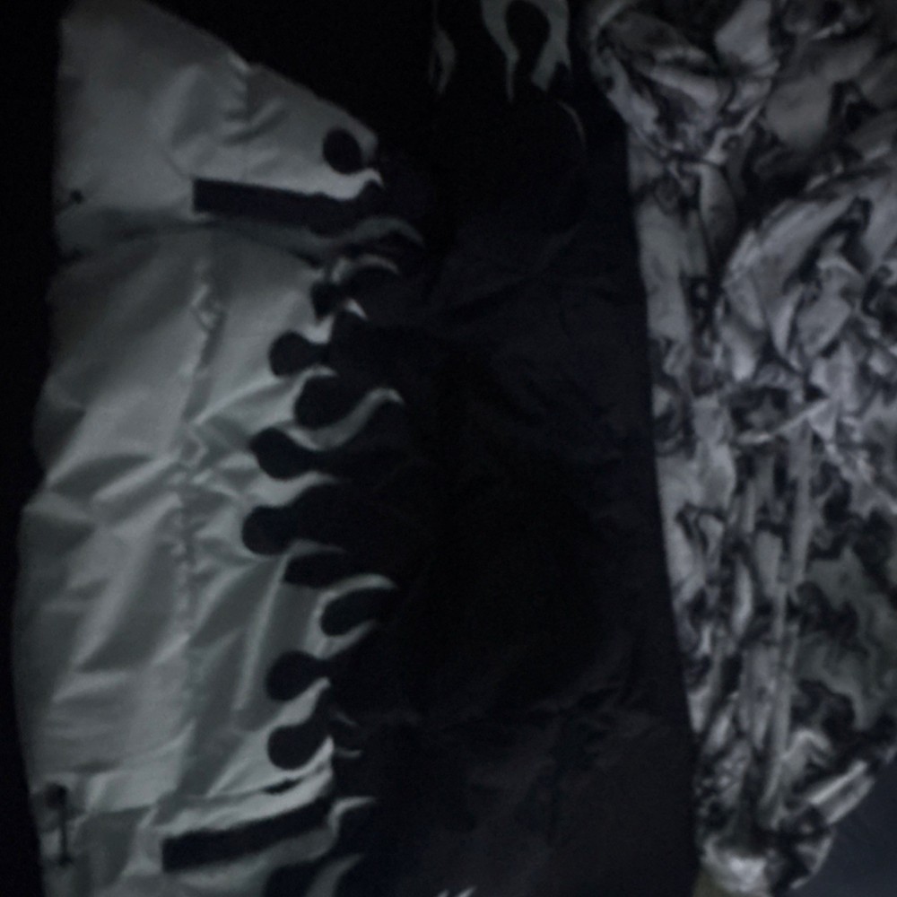 Black White Flame Pattern Comforter Large Size Bedroom Bedding