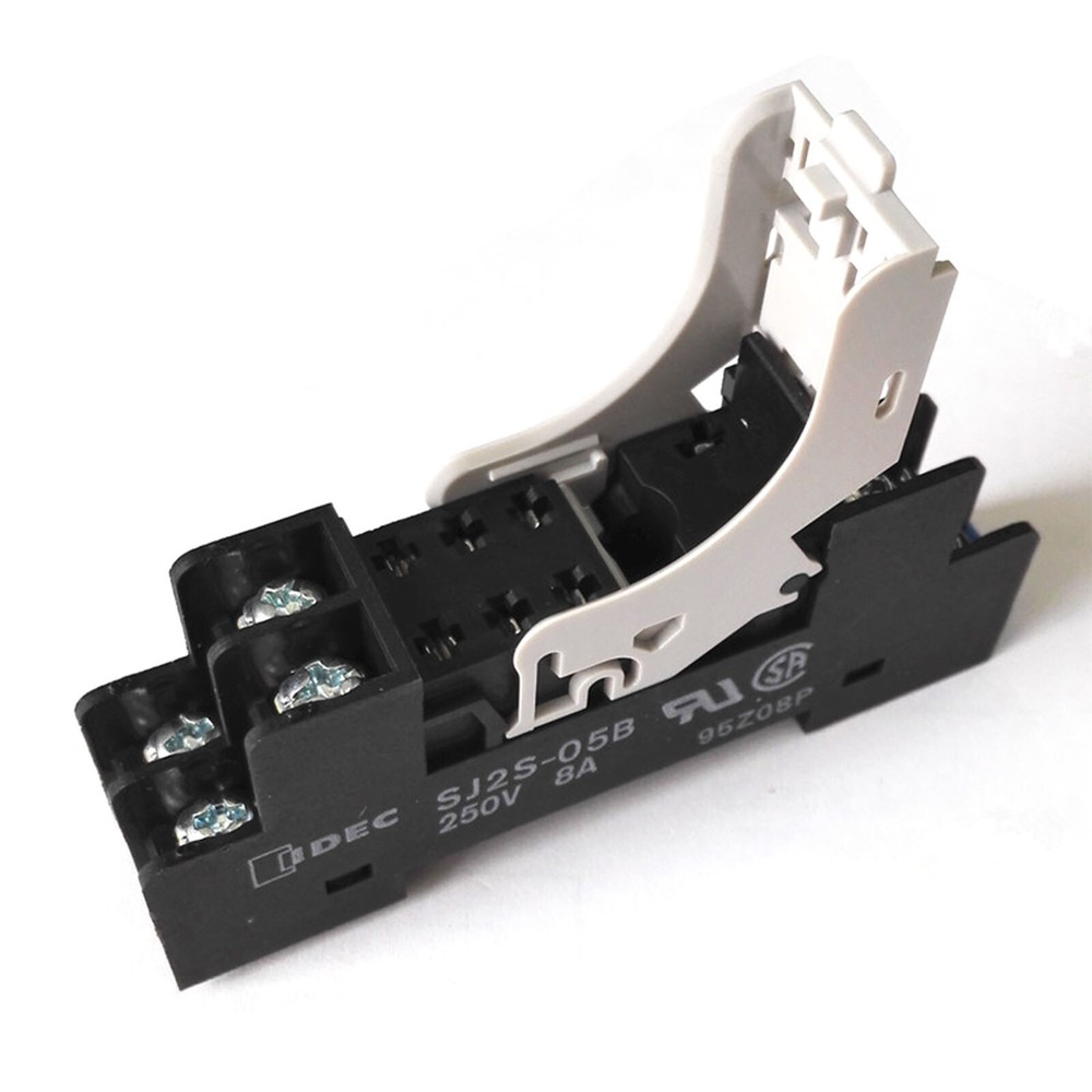 IDEC SJ2S-05B DIN socket for RJ2 New✦Kd