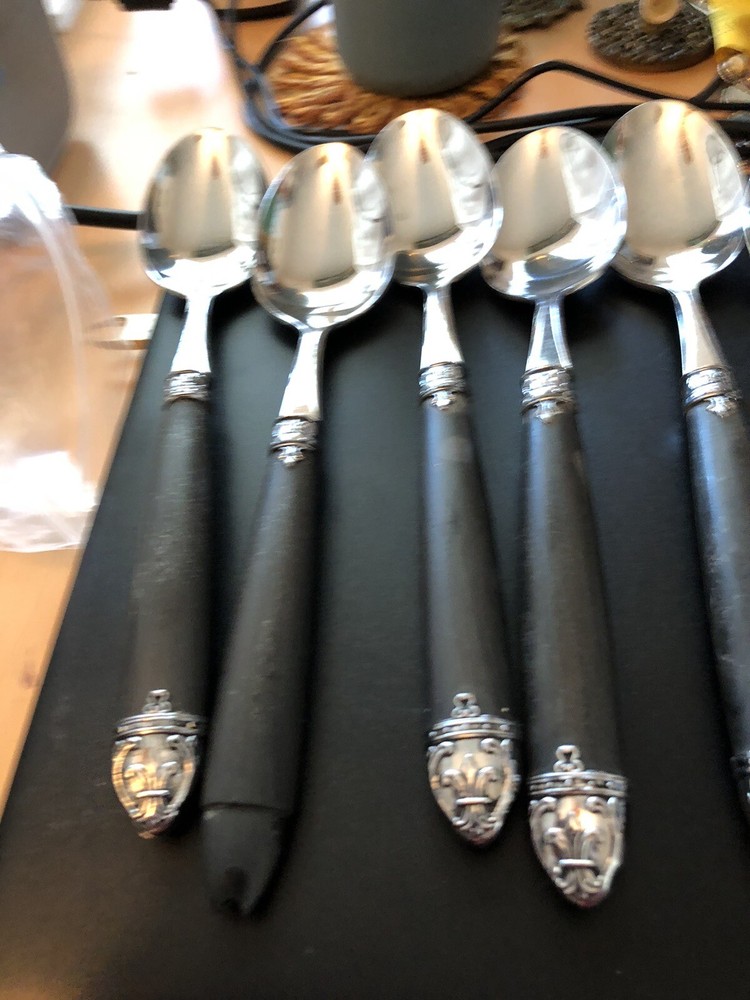Misc. Flatware W/Plastic Handles- 5 Servings Spoons, 5 Teaspoons, 1 Fork, 4 Kn.