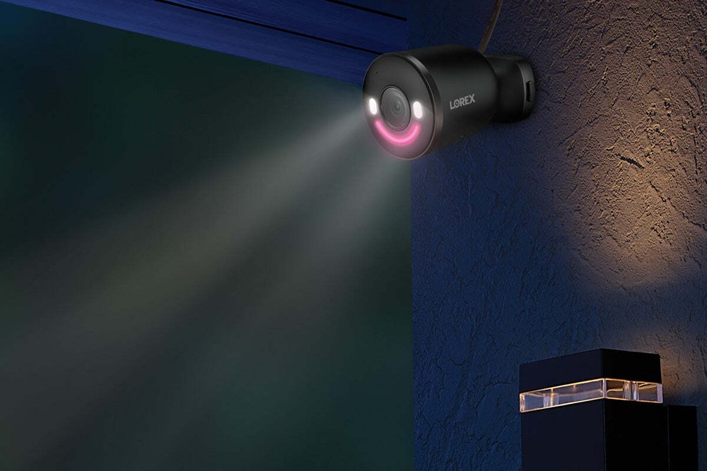 Lorex 4K Spotlight Indoor/Outdoor Wi-Fi 6 Security Camera with Smart Security Li