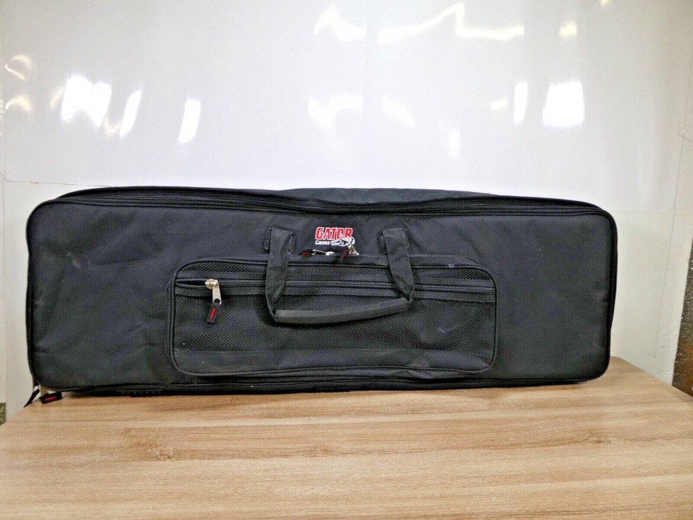 Arturia Keylab 61 Essential USB/MIDI Controller