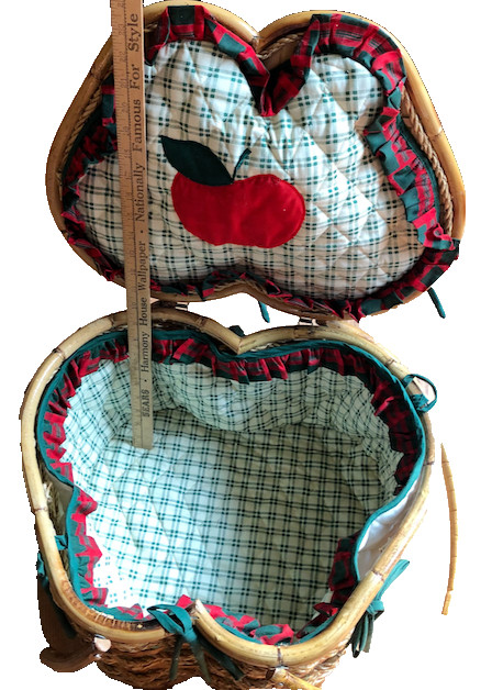 Picnic Basket Apple Shaped Large Padded Inside