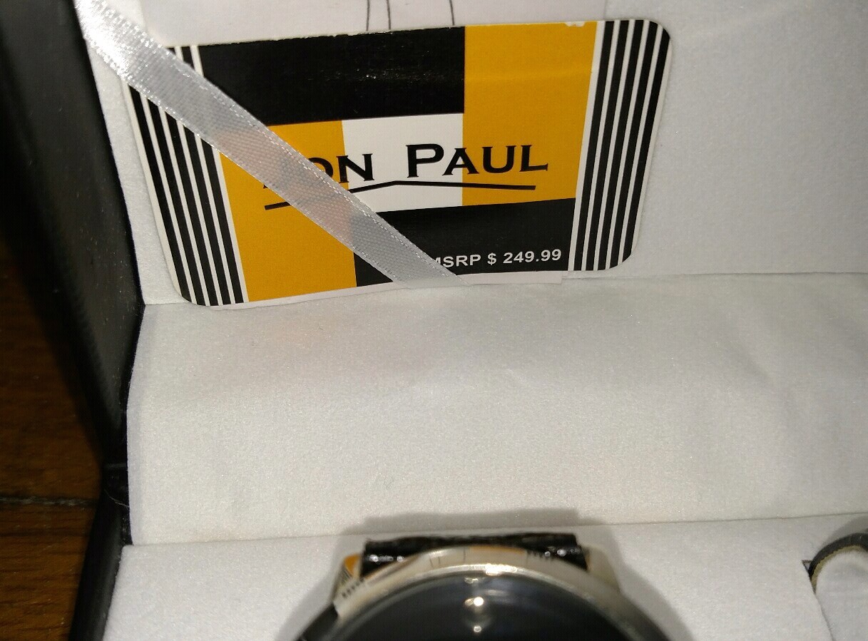Harrah's casino resort Jon Paul his hers new watches retails $249.99 watch w/box