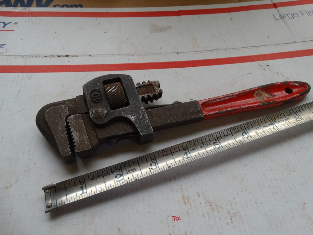 Vintage Adjustable Pipe Wrench 10"  EXCELLENT
