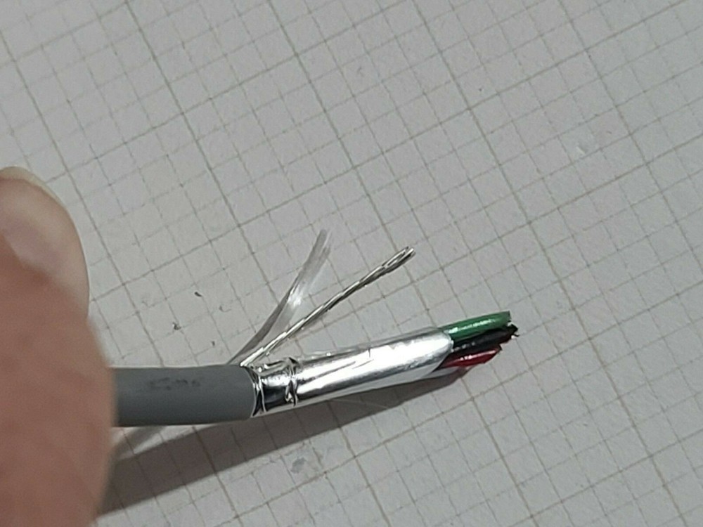 Carol E2034S 18/4C Shielded Bare Copper Sound/Security Cable Riser Gray /50ft