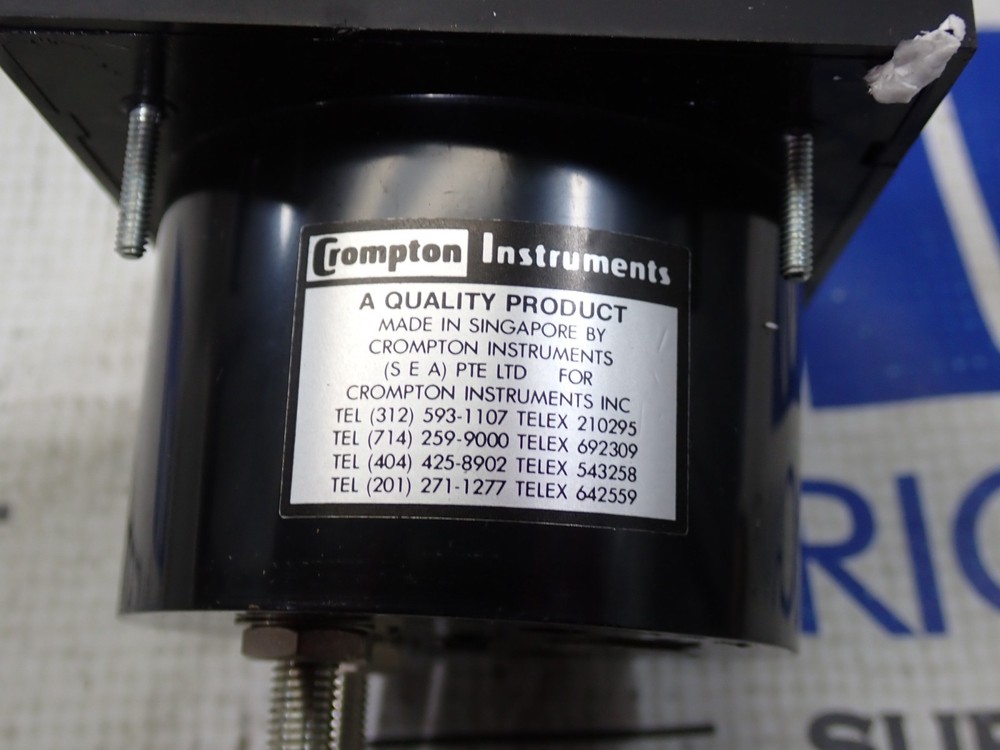 Crompton LSRX Type 235-02AA Range 5A Scale 0-300A A.C. Amperes Meter