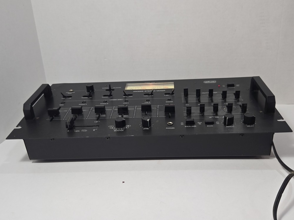 ATUS-AM300E-STEREO MIXER-POWERS ON-UNTESTED