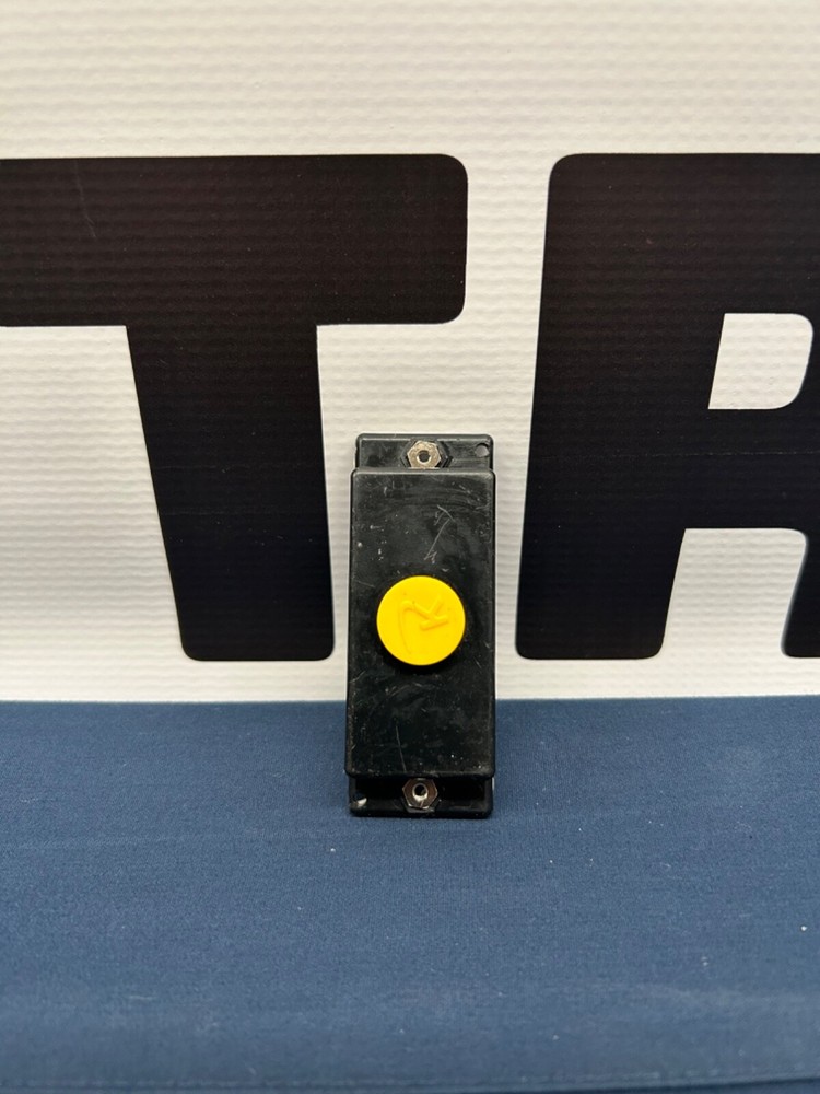 K-line Push Button Control
