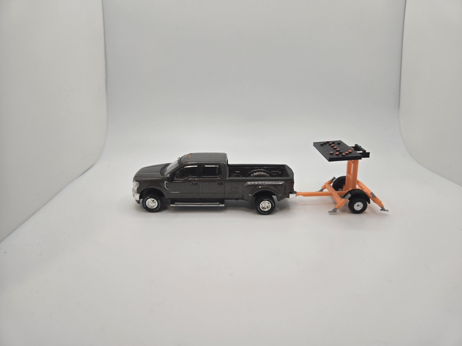 Custom 1/64 Tilting Arrow Board