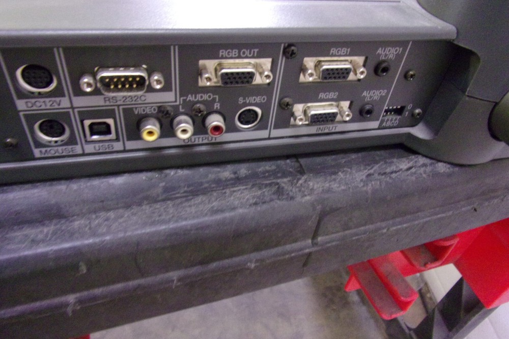 ELMO High Resolution Video Presenter HV-7100SX w Remote.