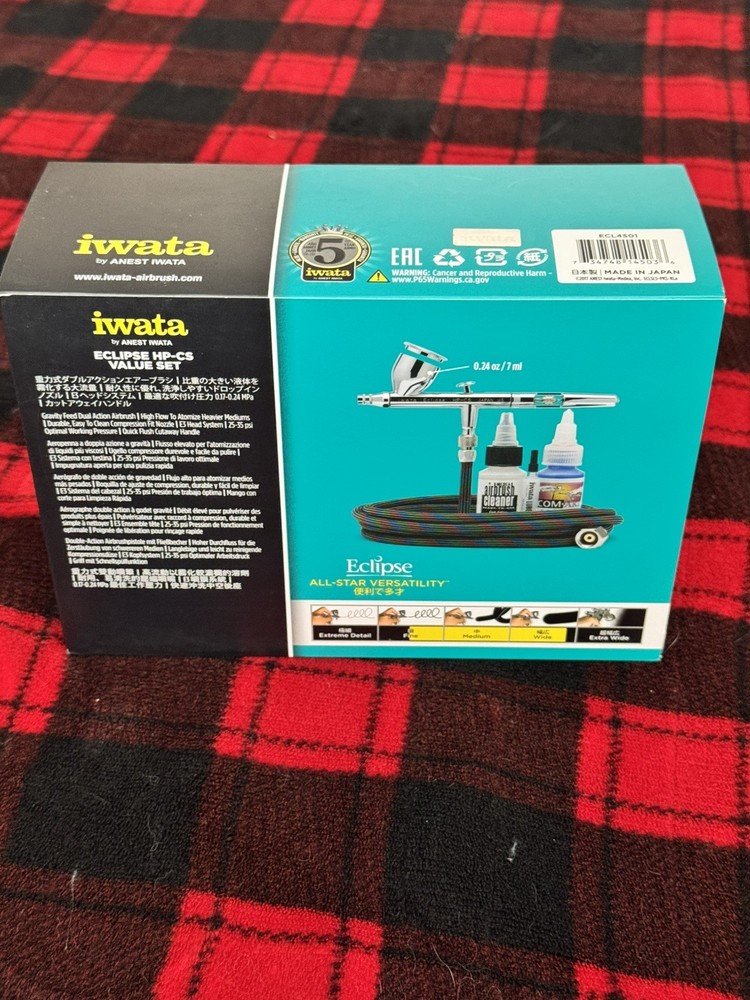Iwata Eclipse HP-CS Gravity Feed Dual Action Airbrush, Model ECL4500