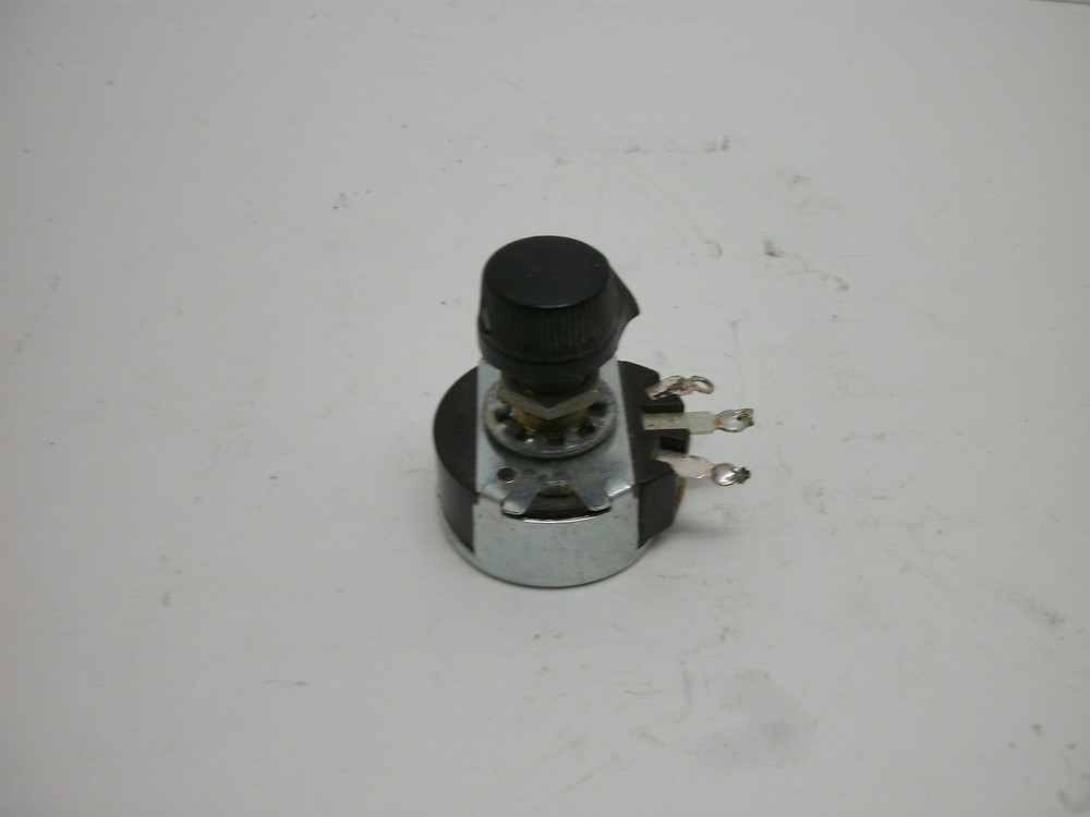 CUTLER-HAMMER POTENTIOMETER 25K-LIN LINEAR COMES WITH BLACK KNOB W/POINTER