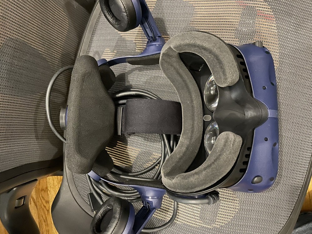 🔥 HTC Vive Pro HMD 🔥 OLED 🔥 Virtual Reality VR Headset + linkbox 🔥