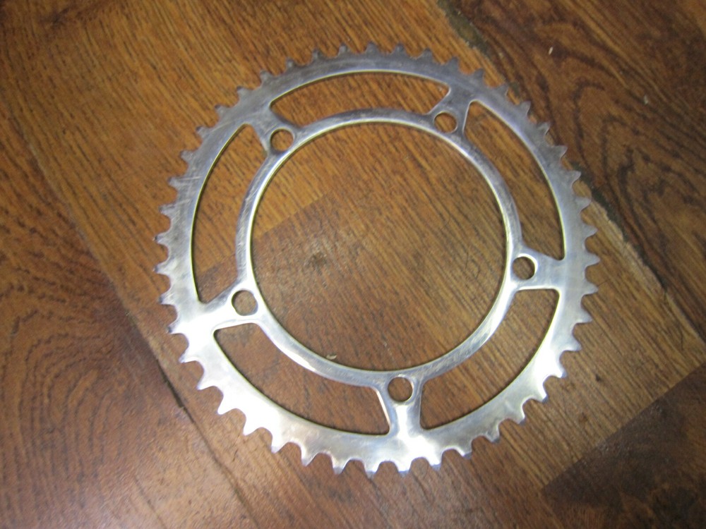 NOS VINTAGE STRONGLIGHT 5 BOLT 122 BCD 45T CHAIN RING