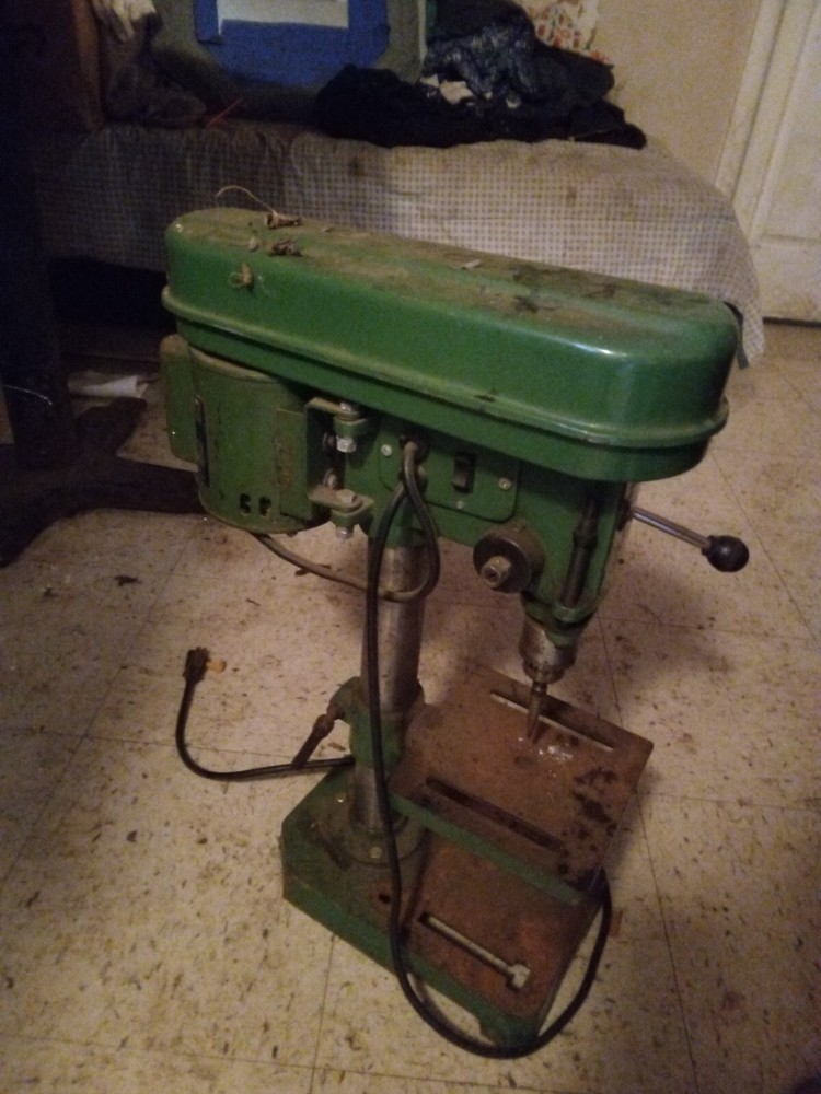 drill press with vice used