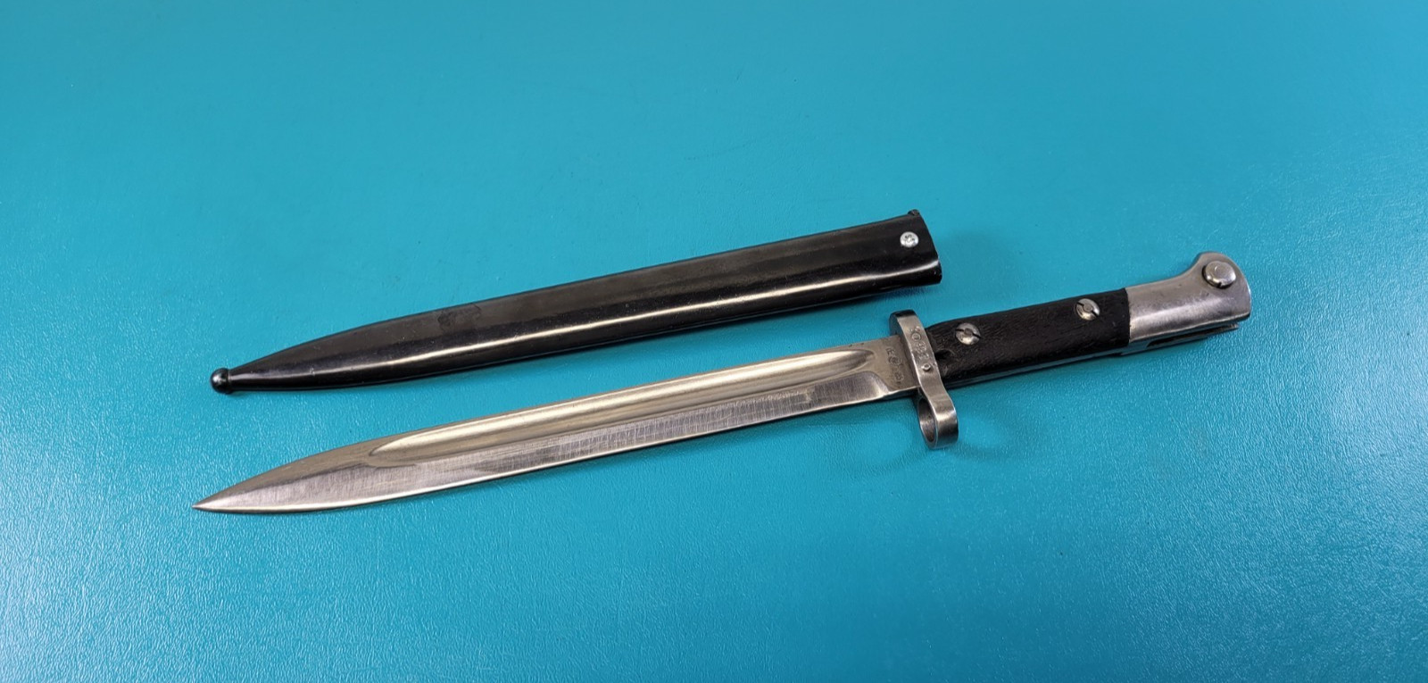 WWII Czechoslovakia Czech Rifle Bayonet + Scabbard CSZ 23 TR994