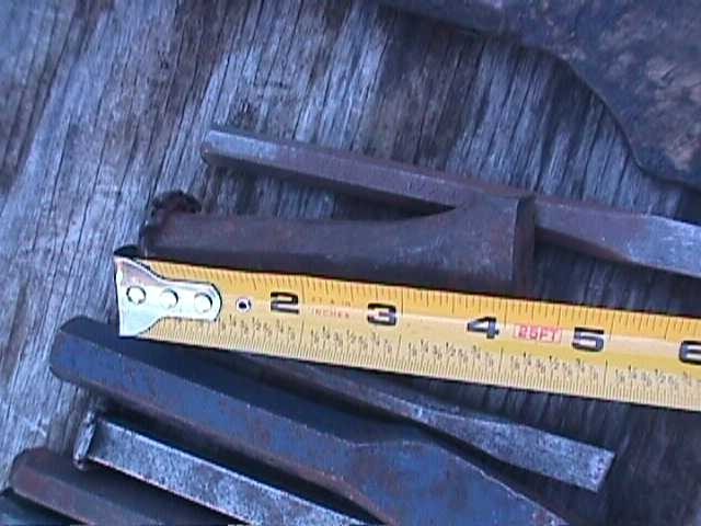 MIXED LOT OLD CHISELS